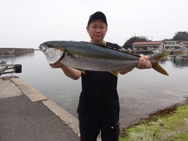 釣りはええよー 島根ダイハツ販売株式会社